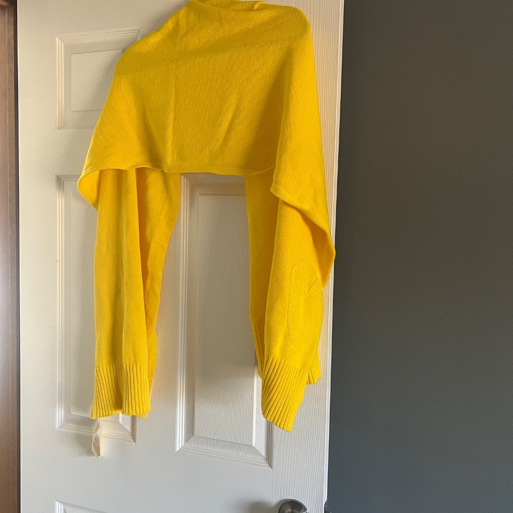 Kerri Rosenthal yellow scarf - Picture 6 of 7